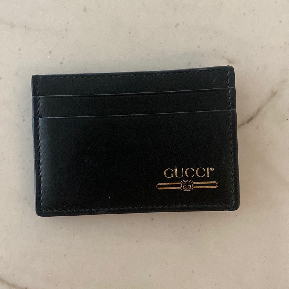 Authentic Signature Gucci card case with money clip